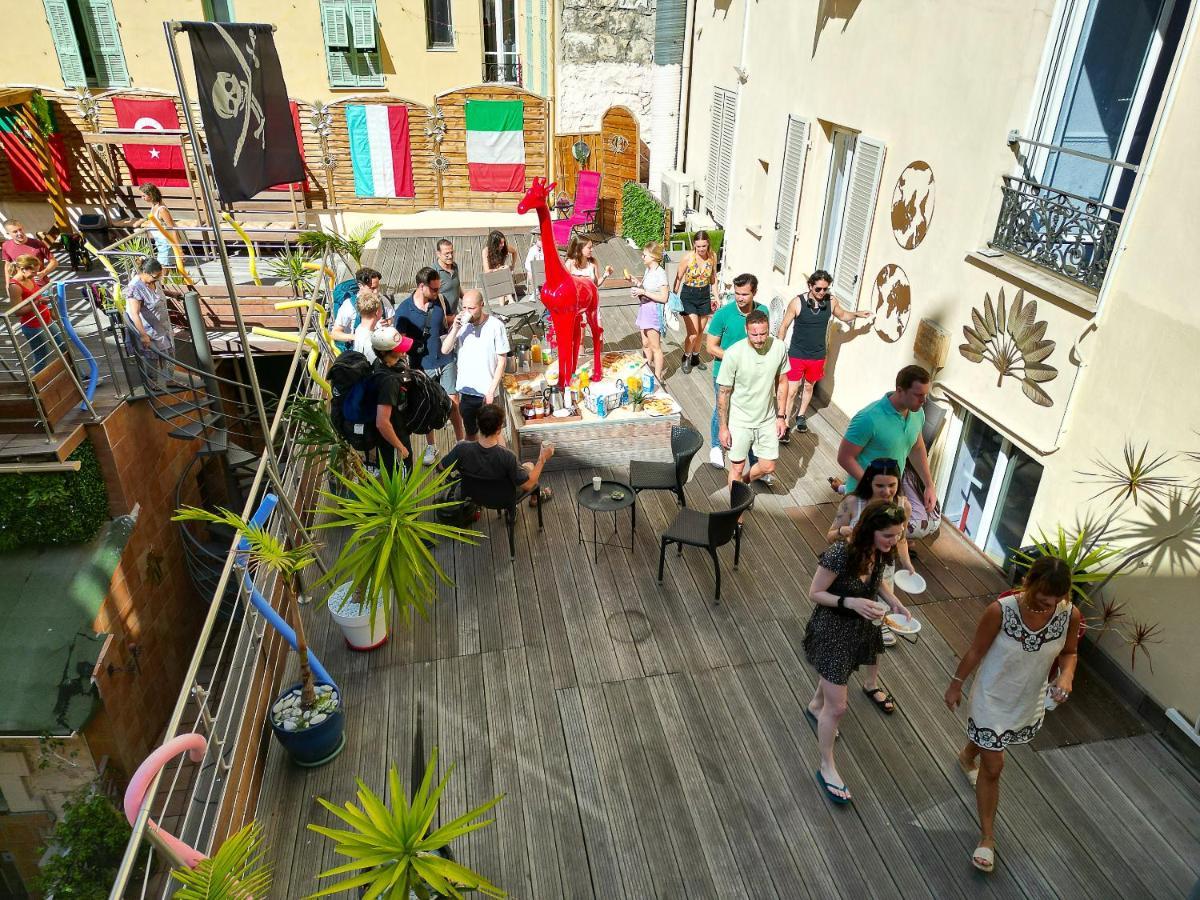 Antares Hostel Ницца Экстерьер фото